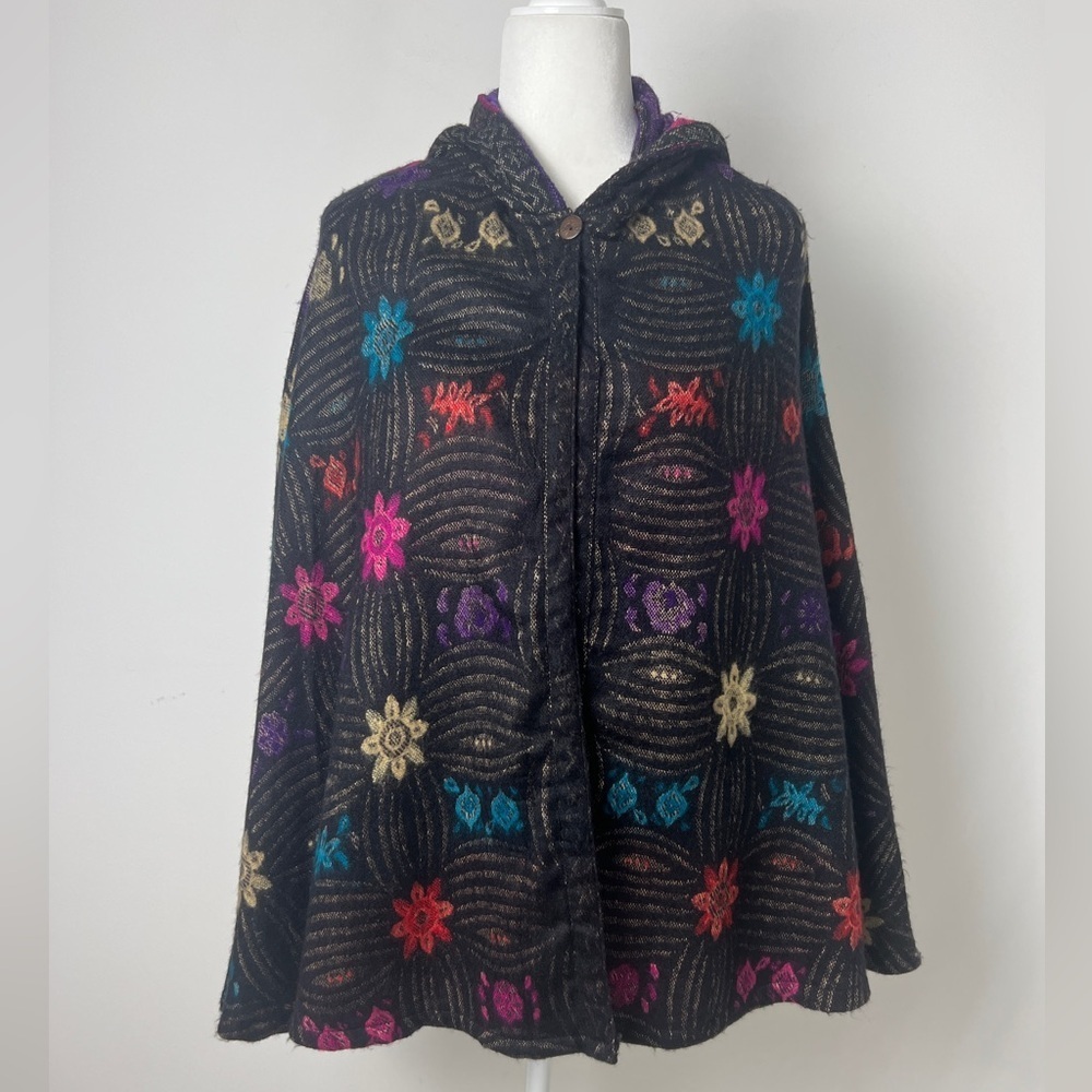 The Pyramid Collection One Size Black Bright Floral Print Hooded Poncho Cape